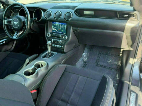 2021 Ford Mustang