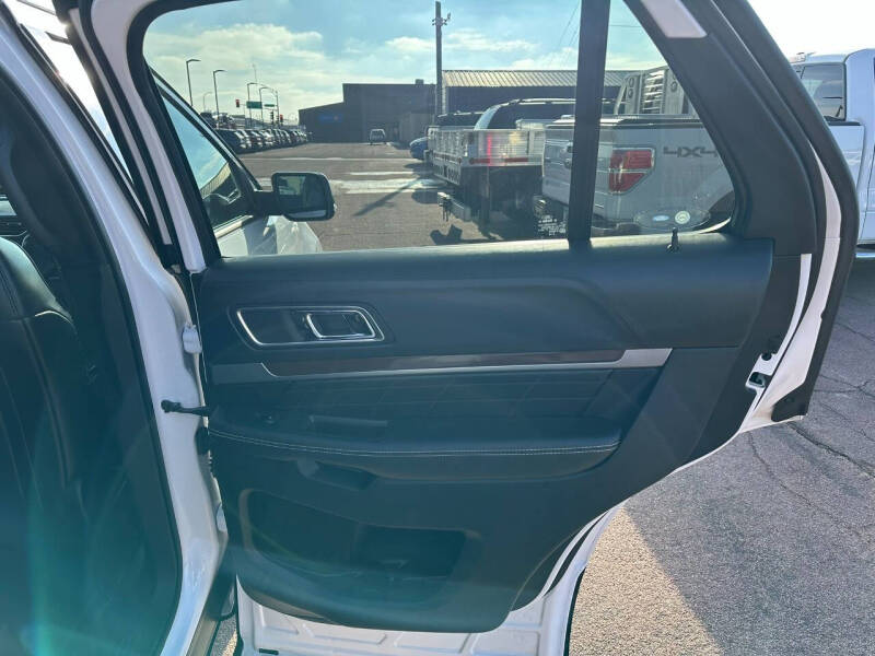 2018 Ford Explorer Platinum