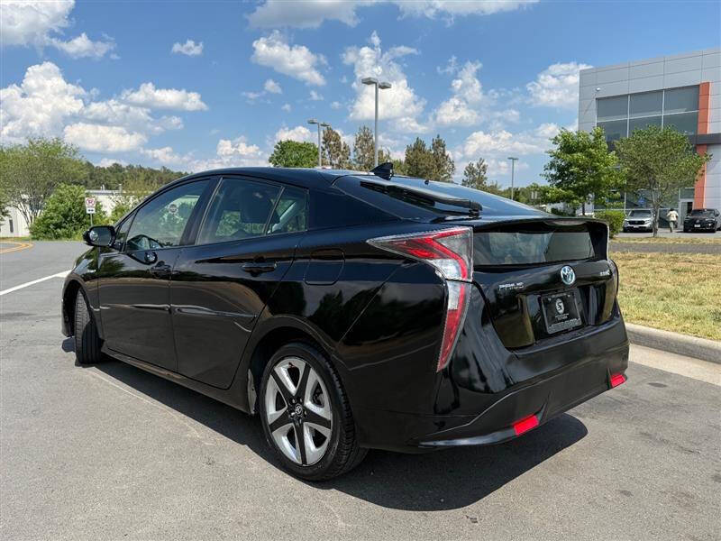 2017 Toyota Prius Three Touring