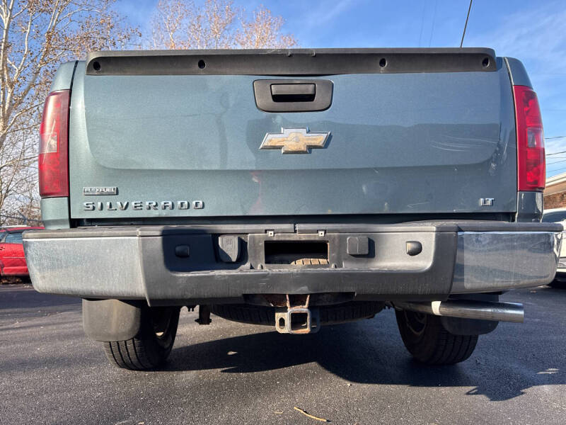 2009 Chevrolet Silverado 1500 1LT photo 6