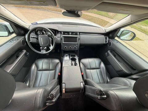 2020 Land Rover Discovery SE