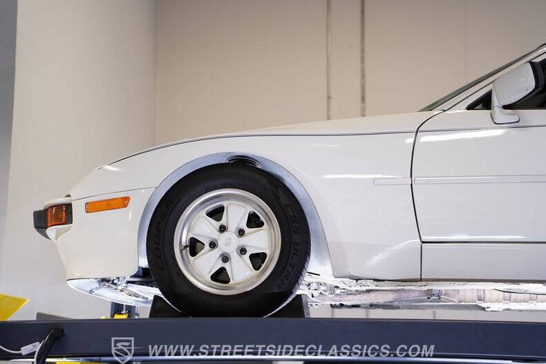 1985 Porsche 944