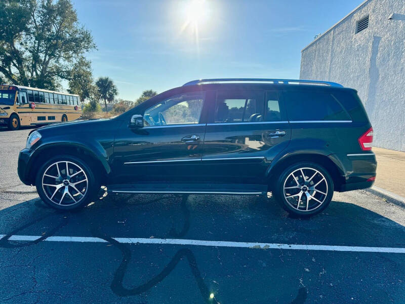 2011 Mercedes-Benz GL-Class GL 550 4MATIC