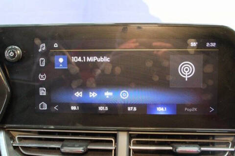 2025 Chevrolet Trax RS