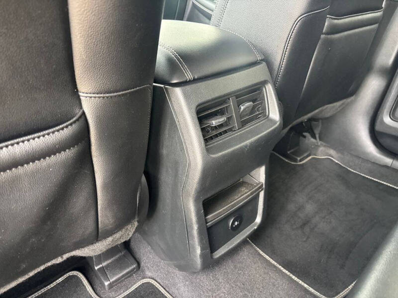 2024 Ford Edge ST