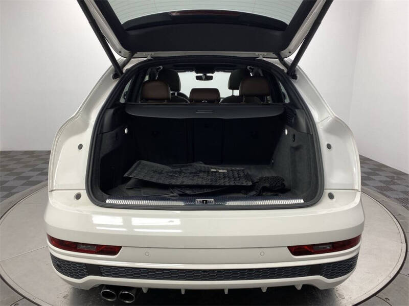 2017 Audi Q3 2.0T Prestige