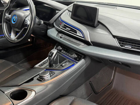 2016 BMW i8