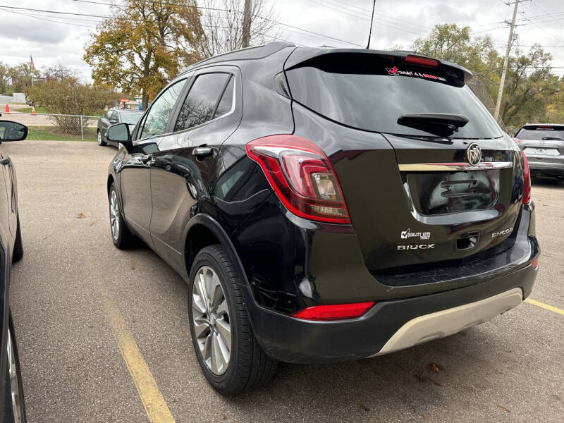 2018 Buick Encore Preferred photo 2