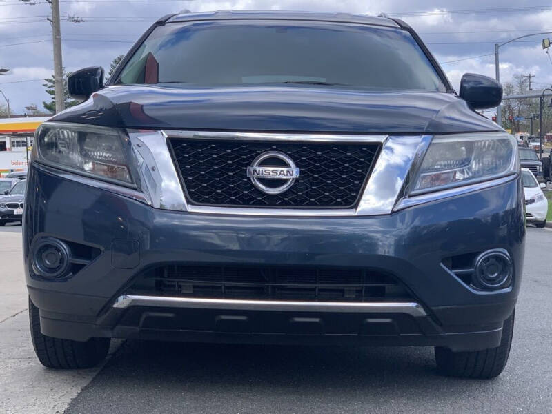 2013 Nissan Pathfinder SV