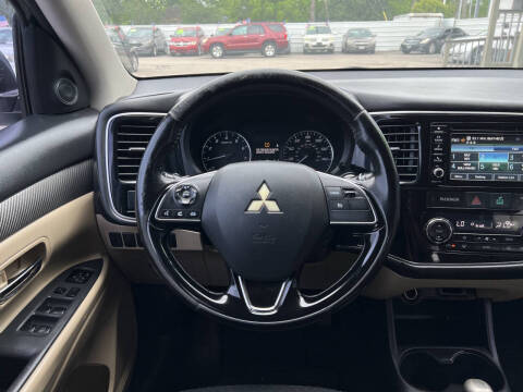 2016 Mitsubishi Outlander SEL