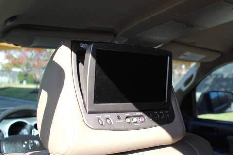 2008 Toyota Sequoia SR5