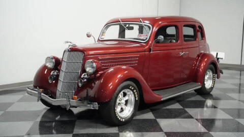 1935 Ford Tudor