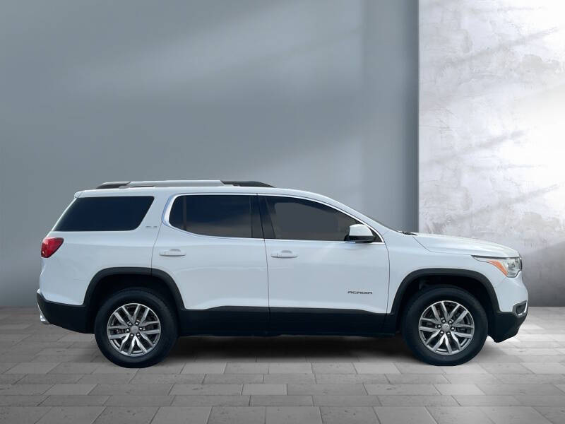 2018 GMC Acadia SLE-2