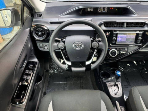 2018 Toyota Prius c Two