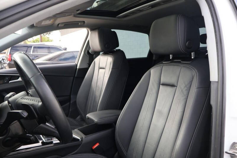 2021 Audi A4 quattro Premium 40 TFSI