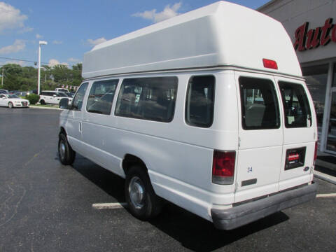 2006 Ford E-Series E-350 SD