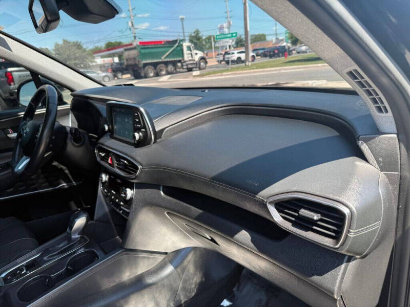 2019 Hyundai Santa Fe Limited 2.4L
