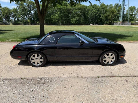 2002 Ford Thunderbird Deluxe