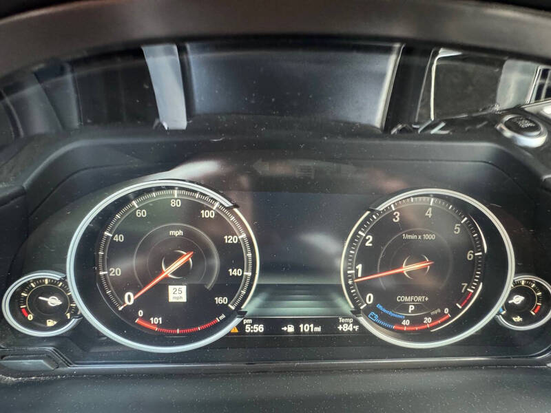 2015 BMW 7 Series 750i