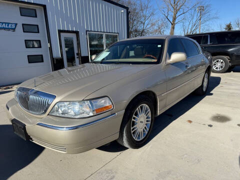 2008 Lincoln Town Car Signature Limited