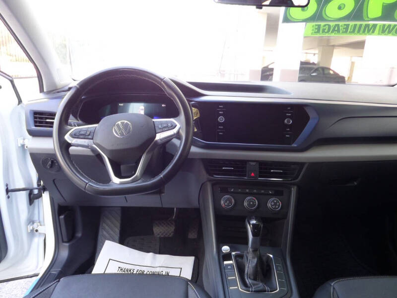 2022 Volkswagen Taos SE