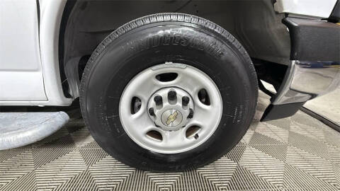 2024 Chevrolet Express 2500