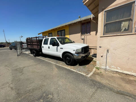 2004 Ford F-350 Super Duty for sale at PERRYDEAN AERO in Sanger CA