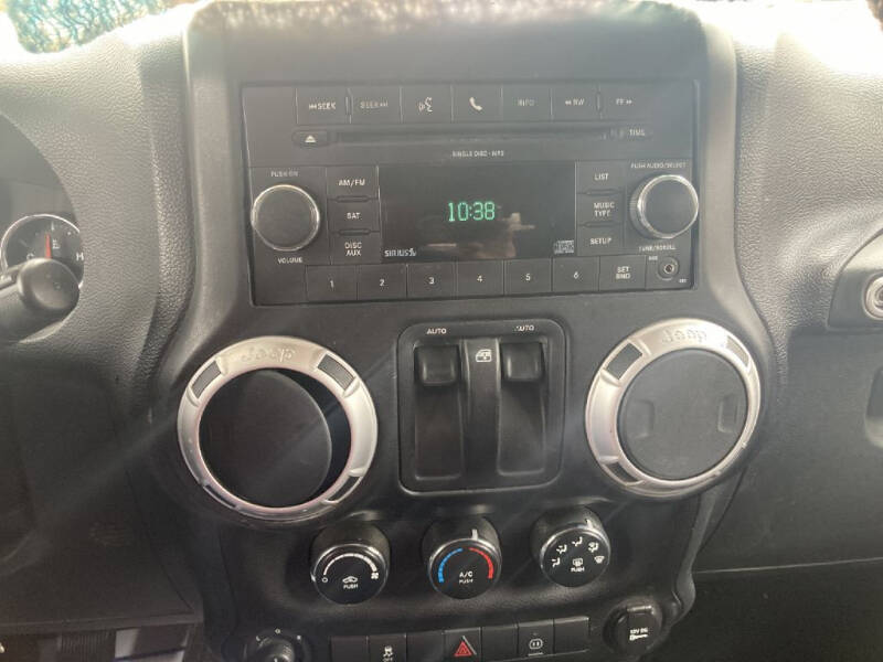 2011 Jeep Wrangler Sahara