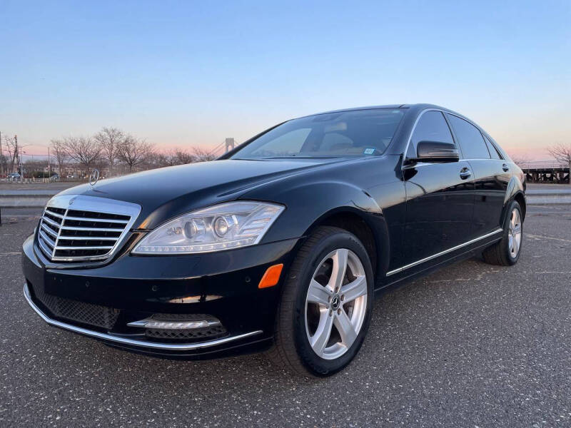 2013 Mercedes-Benz S-Class S 550 4MATIC