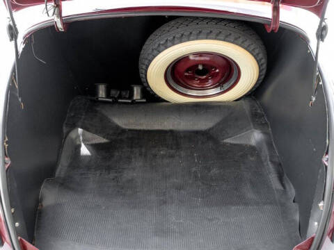1941 Ford Coupe Super Deluxe
