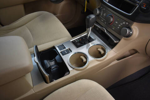2013 Toyota Highlander Plus