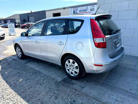 2011 Hyundai Elantra Touring GLS