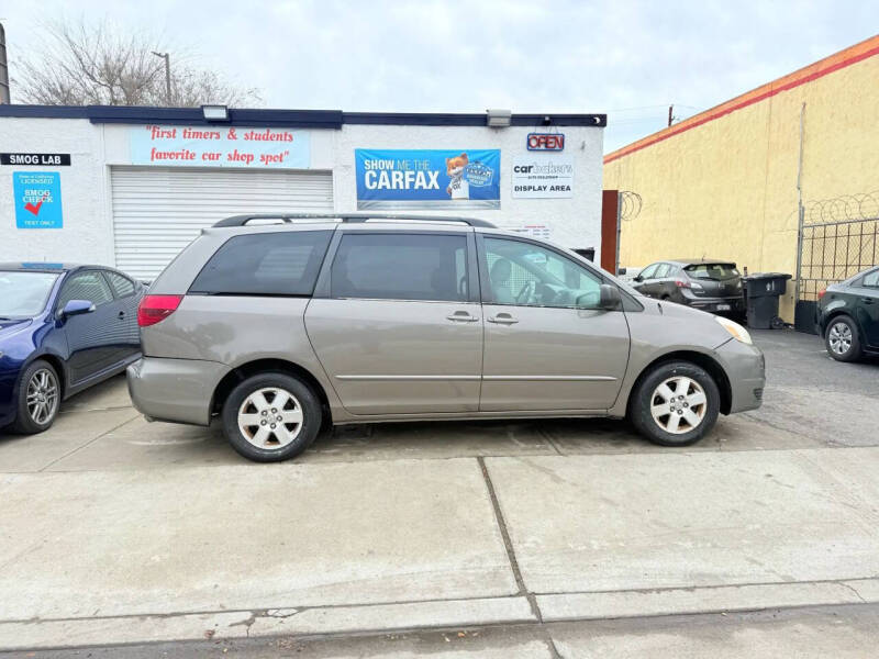 2005 Toyota Sienna