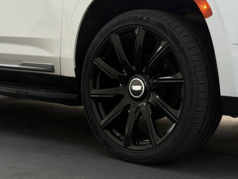 2022 Cadillac Escalade ESV Luxury