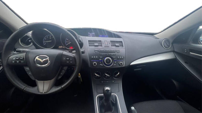 2012 Mazda MAZDA3 i Touring