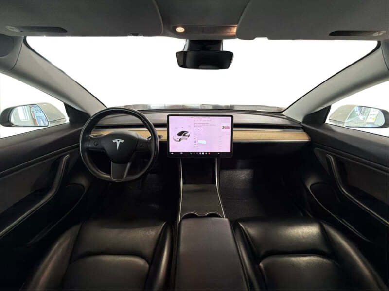 2019 Tesla Model 3 Mid Range