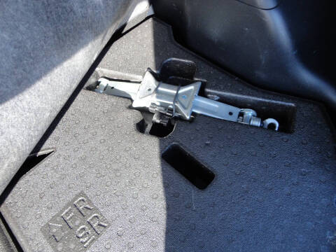 2017 Toyota Prius c Four