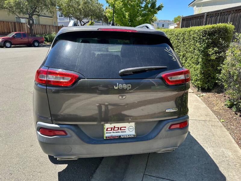 2017 Jeep Cherokee Latitude