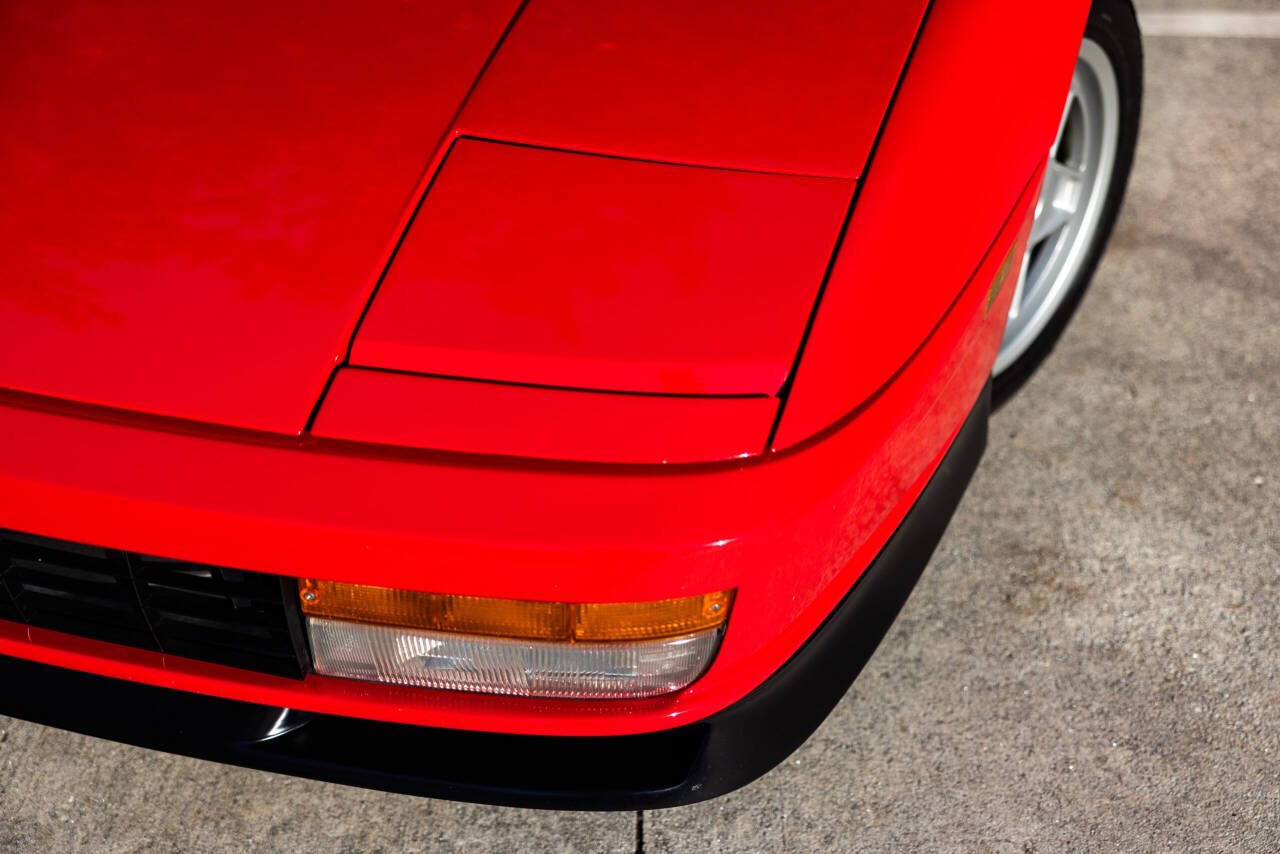 1990 Ferrari Testarossa 19