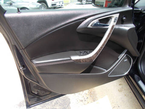 2013 Buick Verano Leather Group