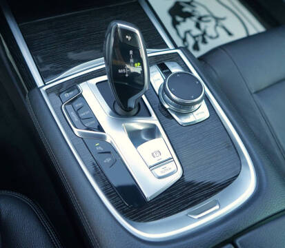 2018 BMW 7 Series 740i