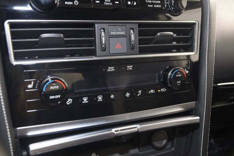 2023 Infiniti QX80 Premium Select