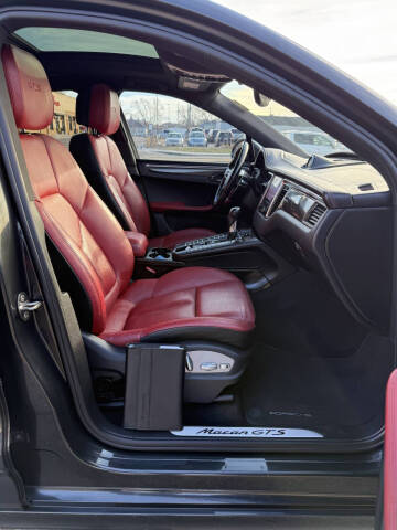 2017 Porsche Macan GTS