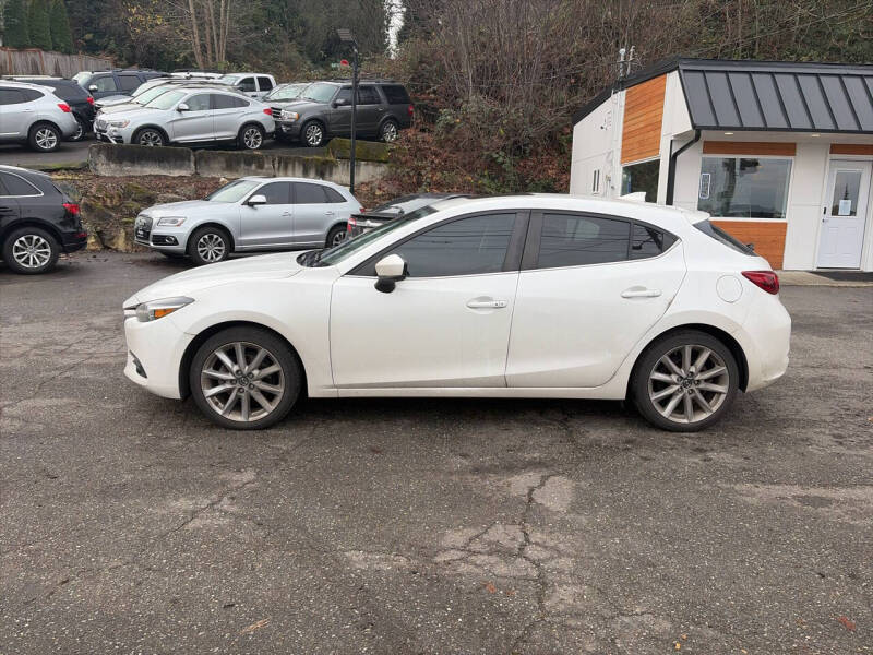 2017 Mazda MAZDA3 Grand Touring