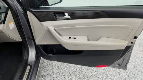 2018 Hyundai Sonata Hybrid