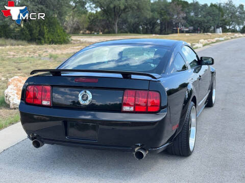 2006 Ford Mustang GT Deluxe