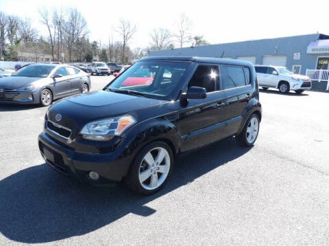 2011 Kia Soul +