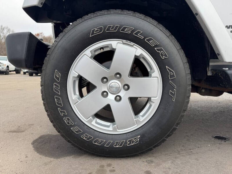 2012 Jeep Wrangler Unlimited Sahara