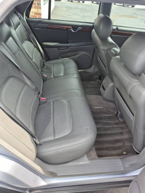 2005 Cadillac DeVille