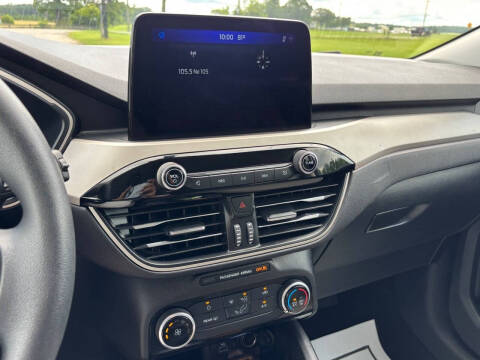 2022 Ford Escape SE